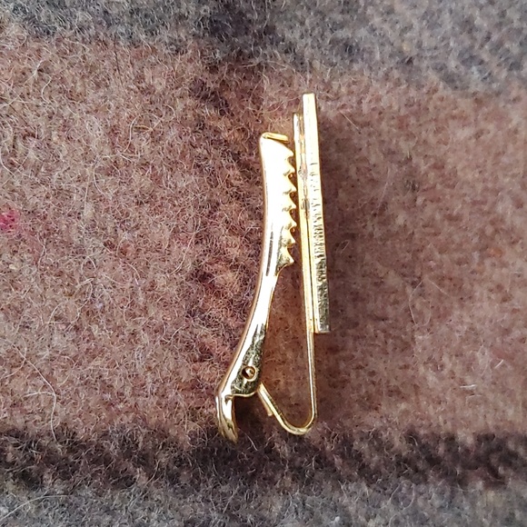 Vintage Two-tone Helicopter Tie Bar/Clip - Picture 4 of 4